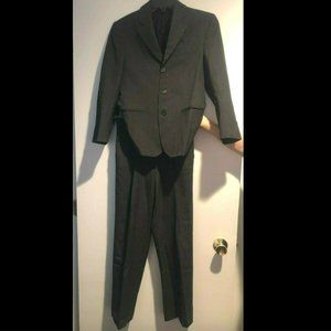 Perry Ellis Boy's Charcoal Grey Suit - Medium Slim